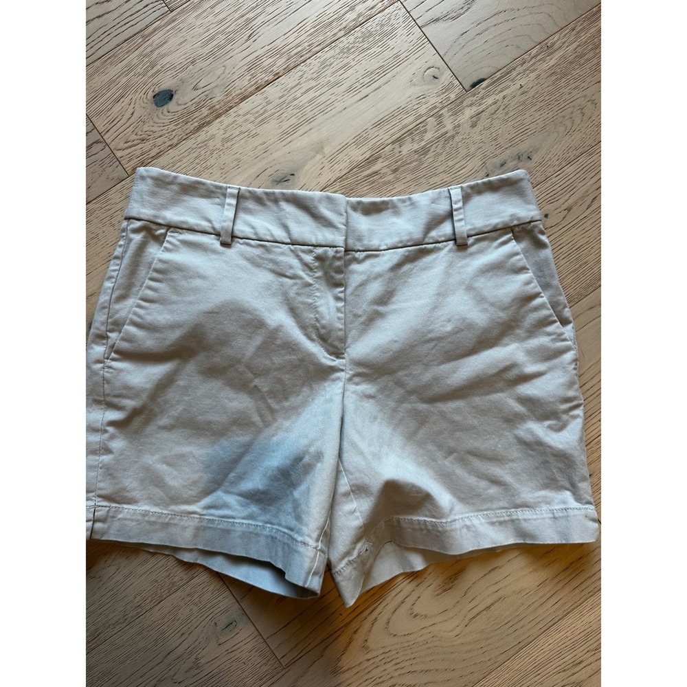 Loft Womens Khaki Chino Shorts Size 6 Tan Cotton Blend Casual Summer Mid Rise
